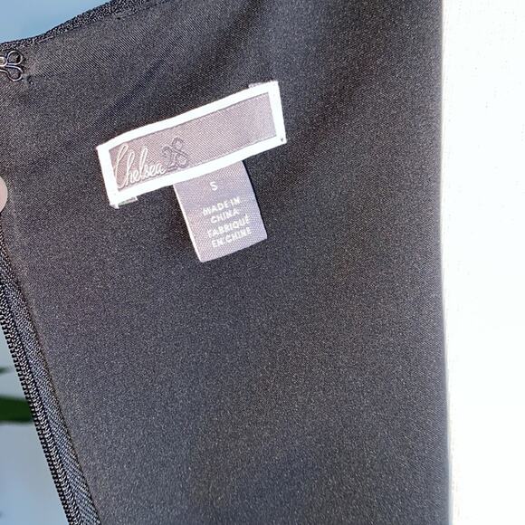 Chelsea28 Small Black Cold-Shoulder Ruffle Short Sleeve Shift Mini Dress - Picture 8 of 8